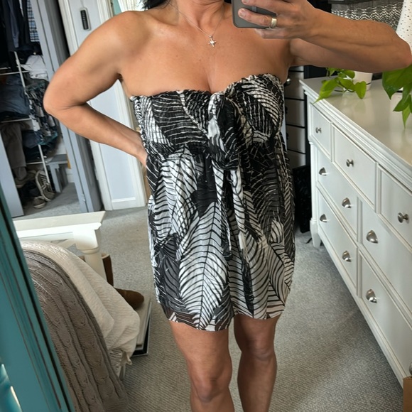 White House black market brand smock top bathing suit cover-up. One size. Bin 8 - Picture 1 of 5